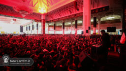 سوگواری زائران حرم حضرت فاطمه معصومه (س) در محفل عزای شب رحلت بانوی کرامت