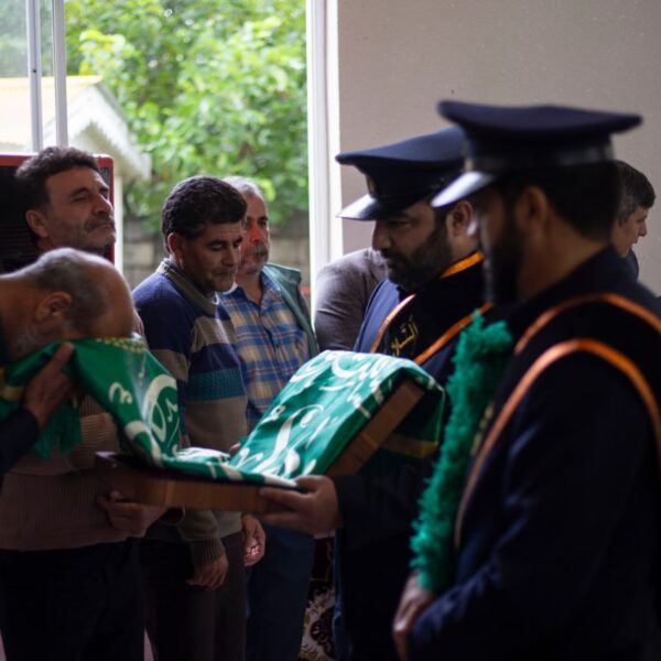 حضور خادمان حرم مطهر در مراسم عزاداری رحلت بانوی کرامت در استان گیلان