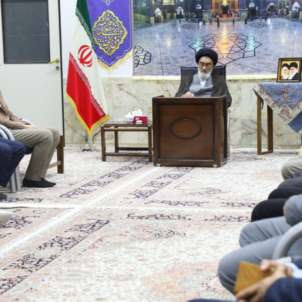 رضایت مردم رضایت خدا را به دنبال دارد