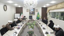 نشست مشترک نماینده قم با مسئولان فرهنگی حرم حضرت معصومه(س)