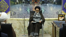 اعتراض و انتقاد باید با ادب و حق‌گویی همراه باشد