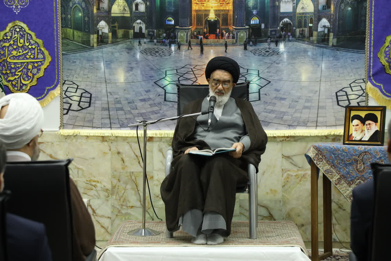 اعتراض و انتقاد باید با ادب و حق‌گویی همراه باشد