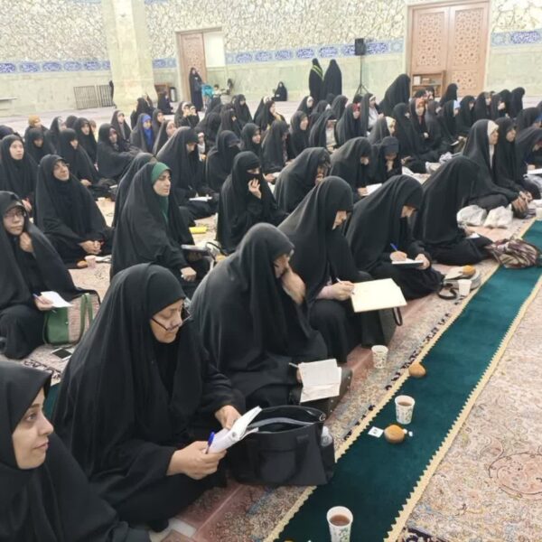 بیش از ۶۰۰ بانو با چرایی و چگونگی حفظ قرآن کریم آشنا شدند
