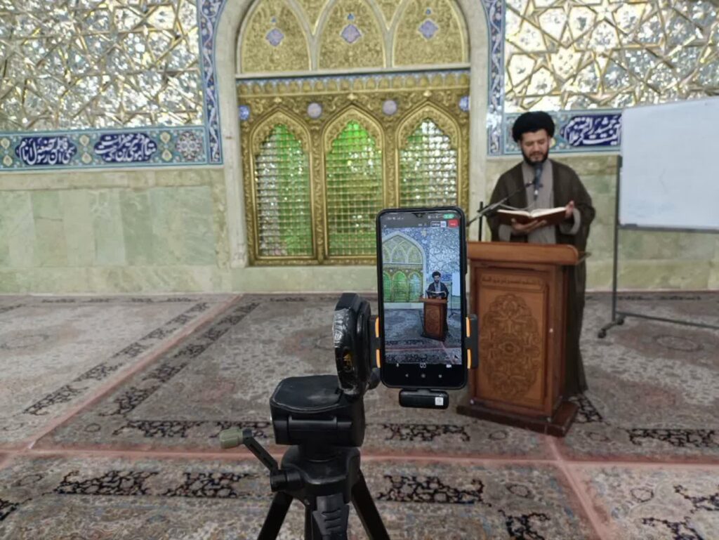 পবিত্র কোম নগরীতে ৬০০ জনেরও বেশি মুমিন নারী পবিত্র কুরআন মুখস্থ করার তাৎপর্য, প্রয়োজনীয়তা এবং পদ্ধতি সম্পর্কে জ্ঞান অর্জন করছেন।