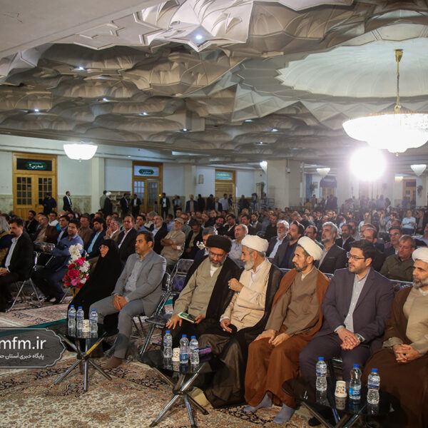 بهره برداری از شبکه فیبر نوری حرم مطهر بانوی کرامت(س)