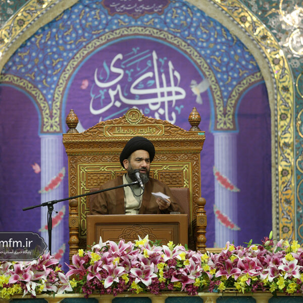 برخی می‌خواهند نسخه شکست‌خورده غرب در مسئله زن را در ایران پیاده کنند