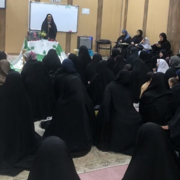 برپایی جشن میلاد حضرت زینب(س) ویژه خواهران مرکز قرآن و حدیث حرم مطهر