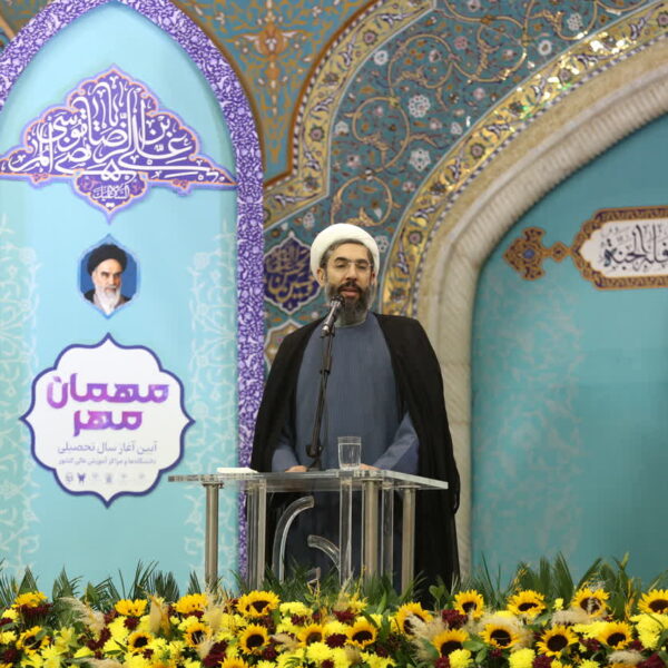 جریان علمی کشور مایه سربلندی ملت است