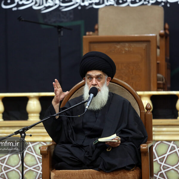 دفاع از ولایت درس بزرگ فاطمیه است