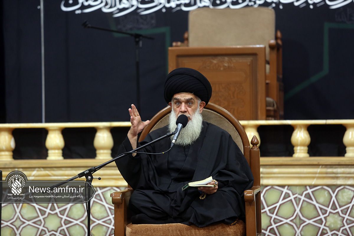 دفاع از ولایت درس بزرگ فاطمیه است