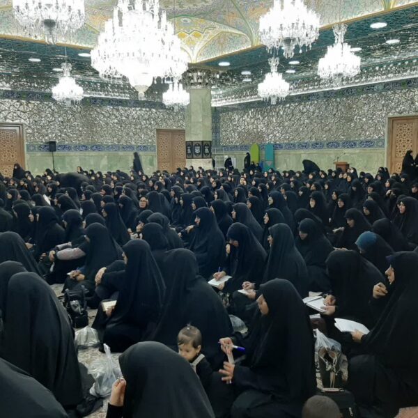 ۶۰۰ خادم خواهر با راهکارهای دینی حل مشکلات خانواده آشنا می‌شوند