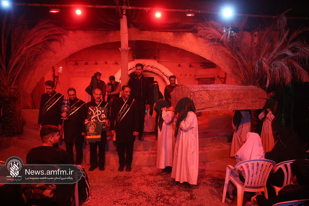 عطر پرچم حرم حضرت فاطمه معصومه (س) در کوچه‌های بنی هاشم پیچید