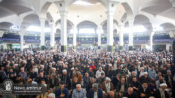 حضور پرشور مردم متدین قم در نماز استسقاء به امامت آیت‌الله سعیدی