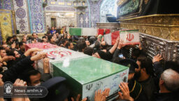 طواف پیکر شهدای گمنام در حرم بانوی کرامت