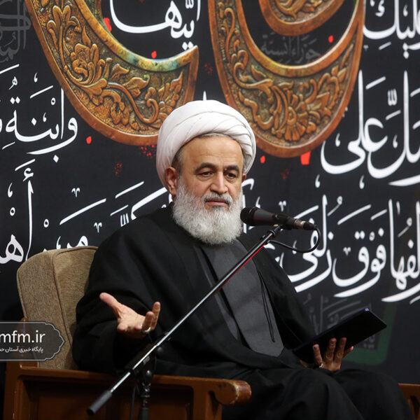 در جهان امروز، دین قدرتمندترین عامل شکل‌دهنده به تحولات است