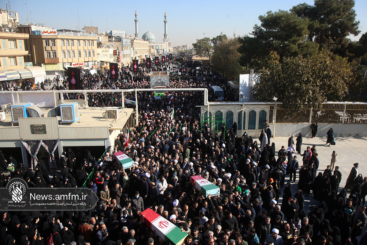 دسته عزاداری خادمین حرم حضرت معصومه (س)و تشییع شهدای گمنام