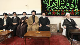 حضور تولیت آستان مقدس در مراسم عزاداری شهادت حضرت زهرا(س) بیت آیت الله مکارم شیرازی