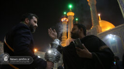 حال و هوای حرم حضرت معصومه (س) در شام شهادت ام‌ابیها، حضرت زهرا (س)