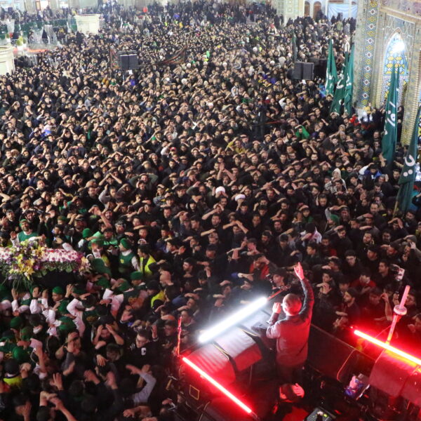 دسته عزای سادات بنی‌الزهرا در حرم حضرت فاطمه معصومه(س)