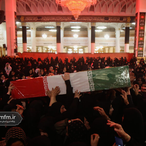 میزبانی بانوان عزادار فاطمی از شهید گمنام در حرم بانوی کرامت