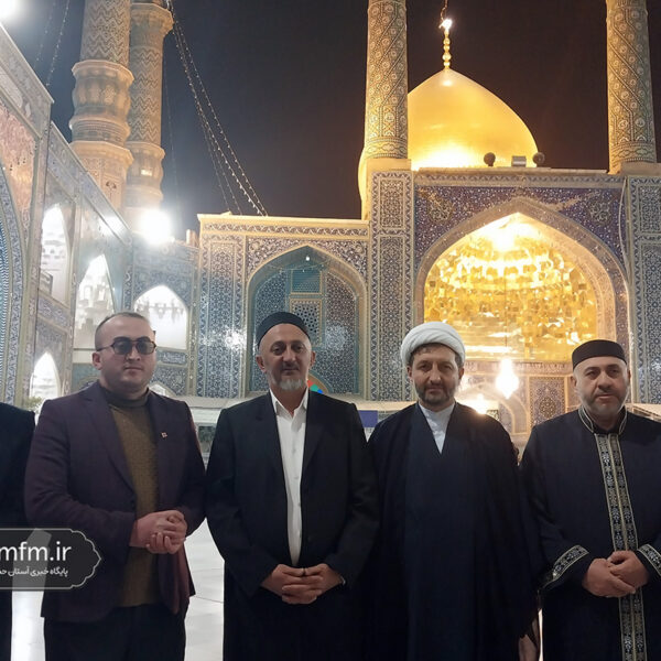 تشرف رئیس اداره کل مسلمانان گرجستان به حرم حضرت معصومه (س)