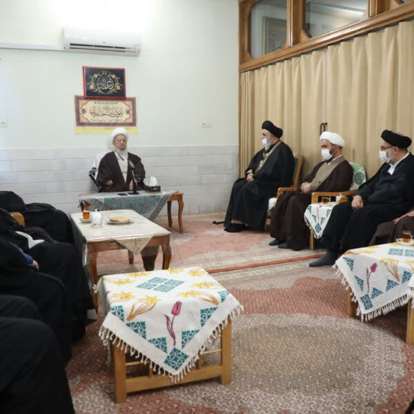دیدار تولیت‌های اعتاب مقدس ایران با مراجع تقلید قم