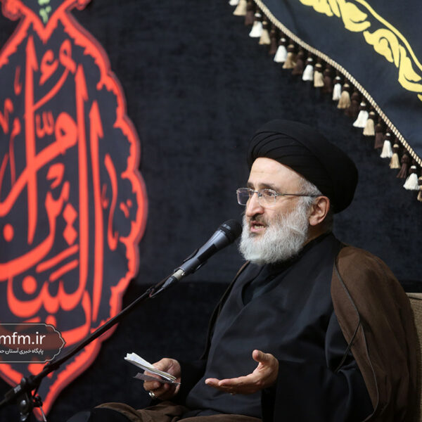 مادران نقش بی‌بدیلی در تربیت نسل مؤمن و مجاهد دارند