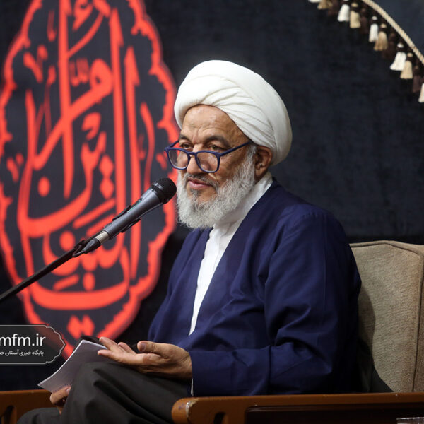 ترویج کنندگان بی‌حجابی نفوذی‌های شیطانند