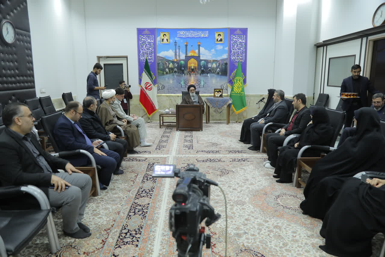 مسئولیت‌های فرهنگی باید به افراد اندیشمند و آگاه سپرده شود