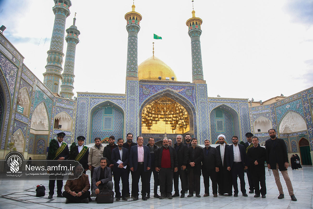 بازدید اصحاب رسانه قم از بخش‌های فرهنگی حرم بانوی کرامت