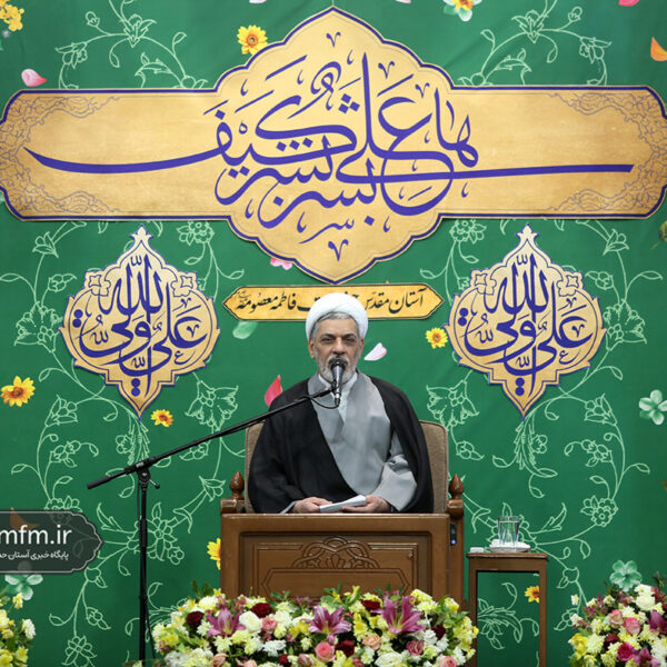 علامه مصباح یزدی اندیشمندی فراتر از زمان و مکان بود