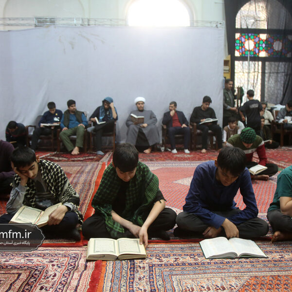 اعتکاف خادمان نوجوان حرم حضرت معصومه (س)