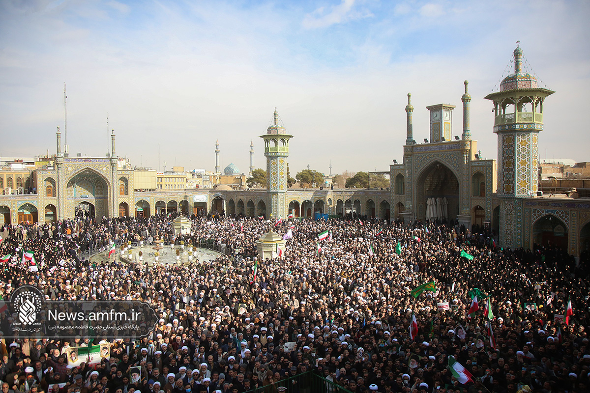 تشییع پیکر دو شهید مدافع امنیت در حمله اغتشاشگران