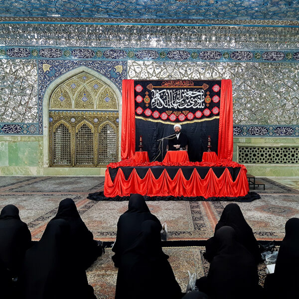 حضور پرشور بانوان ولایتمدار قمی در محفل «بفرمایید روضه»