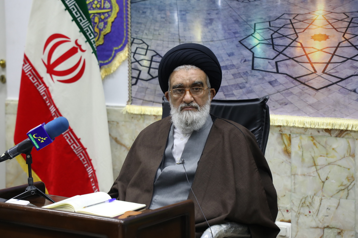 پیام تصویری آیتالله سعیدی در پی انتخاب سومین رهبر جمهوری اسلامی ایران پیام تصویری آیتالله سعیدی در پی انتخاب سومین رهبر جمهوری اسلامی ایران