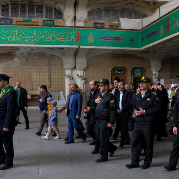 تشرف جمعی از جانبازان اغتشاشات در خراسان رضوی به زیارت حرم بانوی کرامت