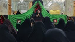 محفل دعا و استغاثه بانوان قمی برای پیروزی رزمندگان اسلام