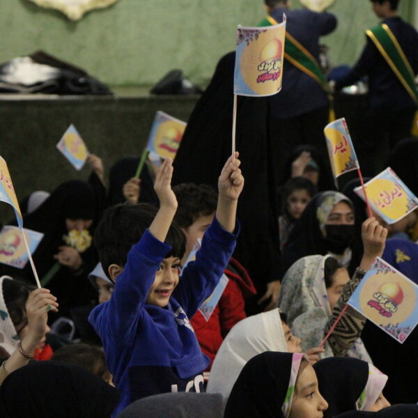 جشن میلاد امام زمان(عج) ویژه کودکان در حرم بانوی کرامت