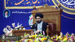 جامعه‌ای که اولویت‌هایش را گم کند، سیلی دشمن را خواهد خورد