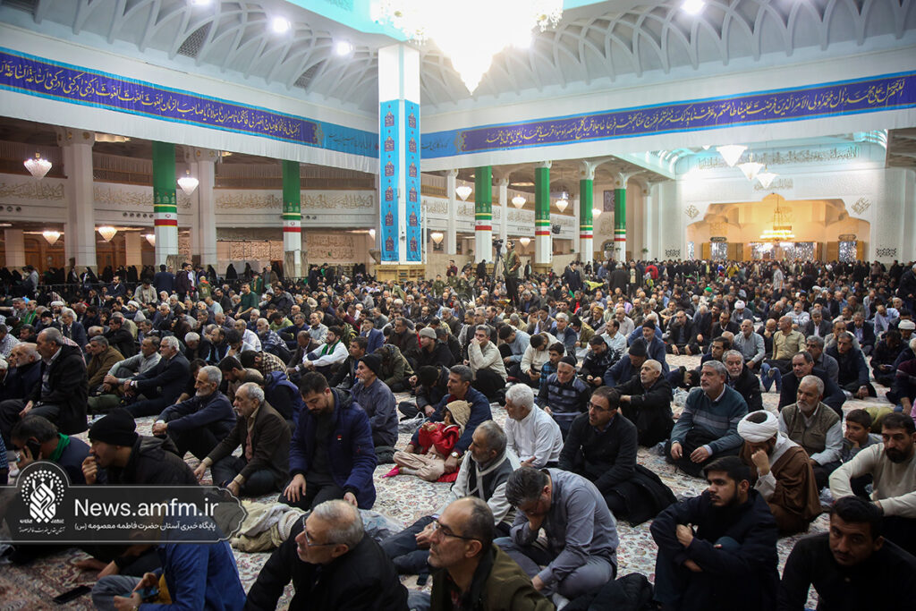جشن شام میلاد حضرت مهدی (عج) در حرم بانوی کرامت برگزار شد