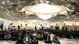 تجلیل از ۵۰۰ خادمیار مراسم نیمه شعبان در حرم مطهر بانوی کرامت