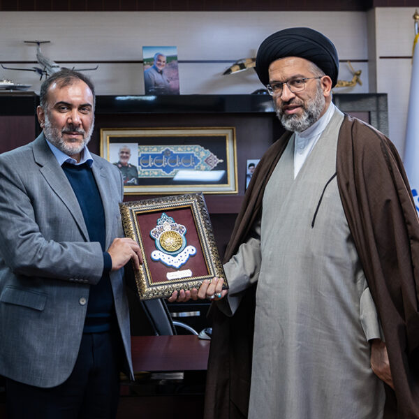 بازدید معاون فرهنگی حرم حضرت فاطمه معصومه(س) از خبرگزاری فارس