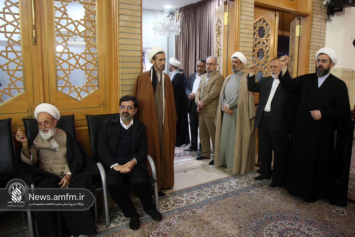 اربعین شهدای فتنه آمریکایی صهیونی در حرم حضرت معصومه (س)