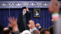 خامنه ای، خمینی دیگر است