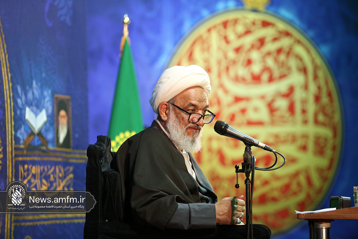 حضور در محضر علما به انسان بصیرت میدهد حضور در محضر علما به انسان بصیرت میدهد