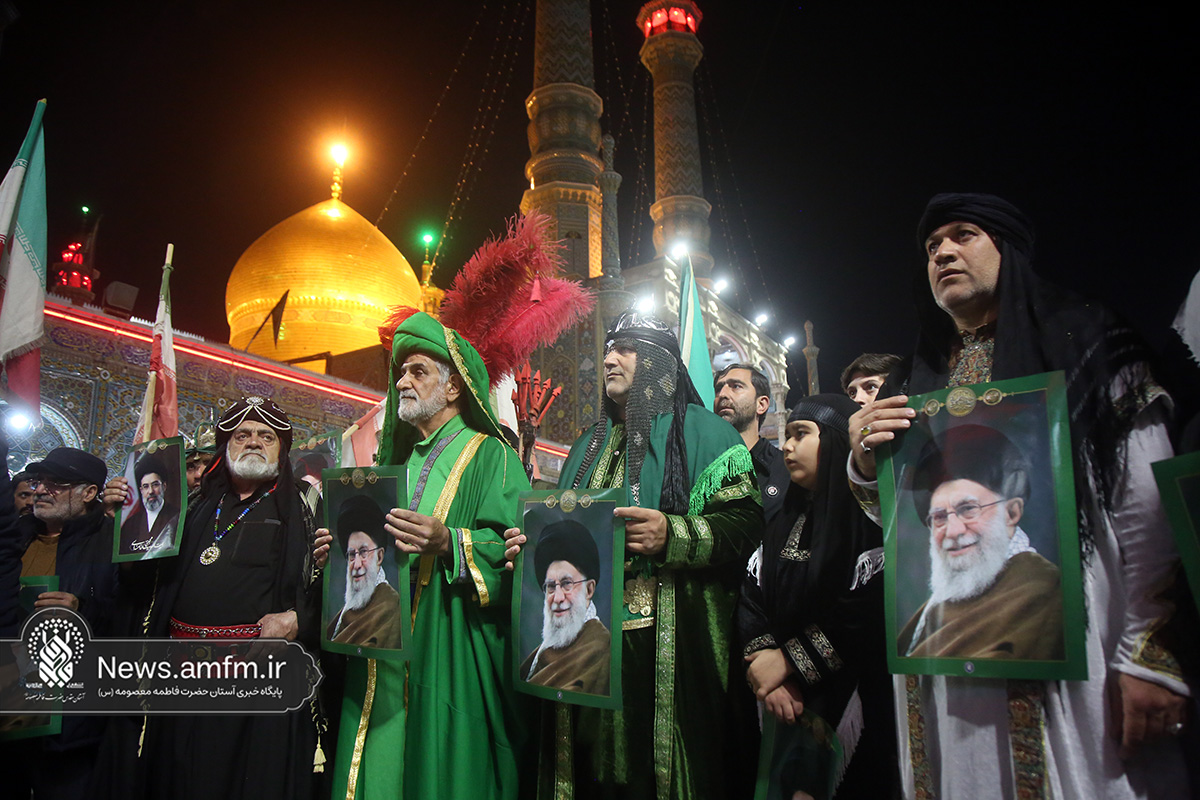 بیعت تعزیه‌داران استان قم با رهبر جدید انقلاب در حرم بانوی کرامت