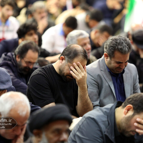 اشک غیرت امت در فراق امام