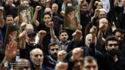 پیروز ۴۰ روز نبرد حق و باطل از نگاه زائران حرم بانوی کرامت