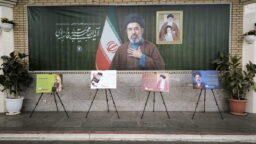 برپایی نمایشگاه «صالح بعد صالح» در حرم بانوی کرامت + تصاویر
