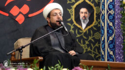 گریه بر رهبر شهید علاوه بر جنبه عاطفی جنبه سیاسی هم دارد